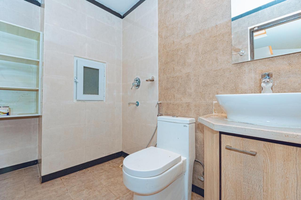 Poms Penthouse Apartment Похара Екстериор снимка