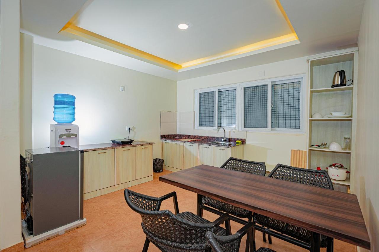 Poms Penthouse Apartment Похара Екстериор снимка